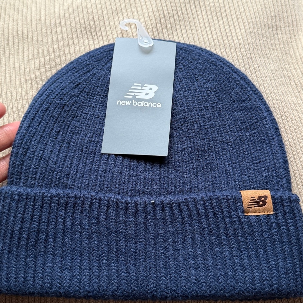 New Balance Navy Ribbed Cuff Beanie with Leather Logo - Picture 3 of 3